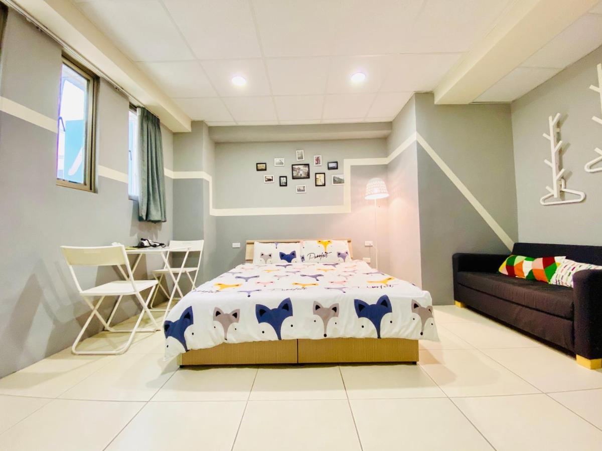 Wei Yang Guest House Tainan Exterior photo